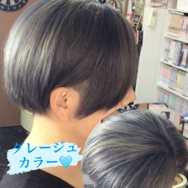 グレージュカラー