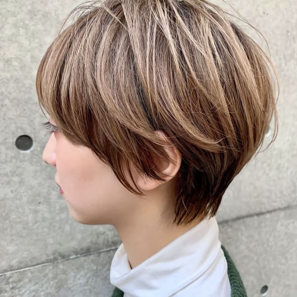 【Des.Art天神赤坂】20代30代白髪ぼかしハイライト