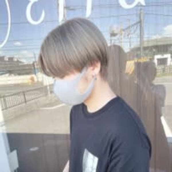 ミルクティーグレージュ