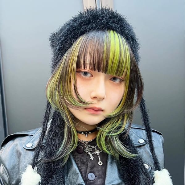 ウルフ　ミディアム　デザインカラー　表参道 / 原宿