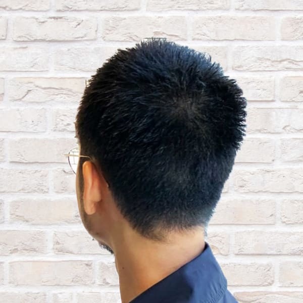 20代30代40代 黒髪ベリーショート【京都駅】