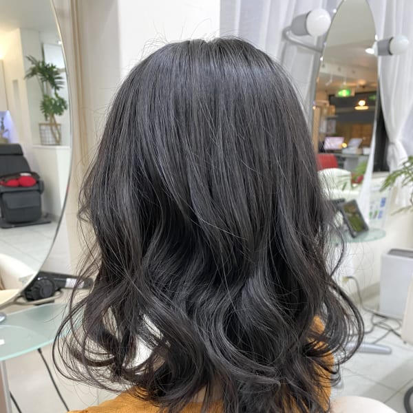 レイヤーカット・ウェーブ巻き