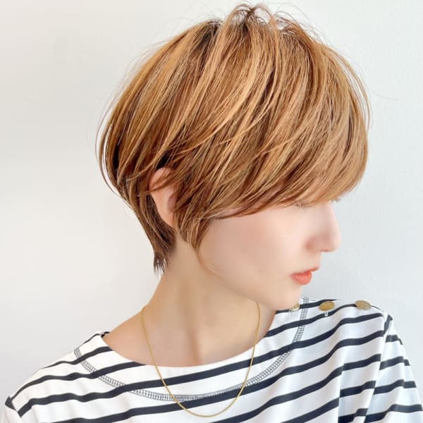 20代30代40代大人可愛い耳掛けひし形くびれ丸みショート