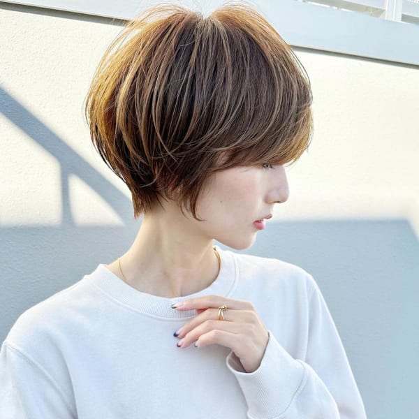 大人可愛い前髪ありのひし形マッシュショートパーマ20代30代