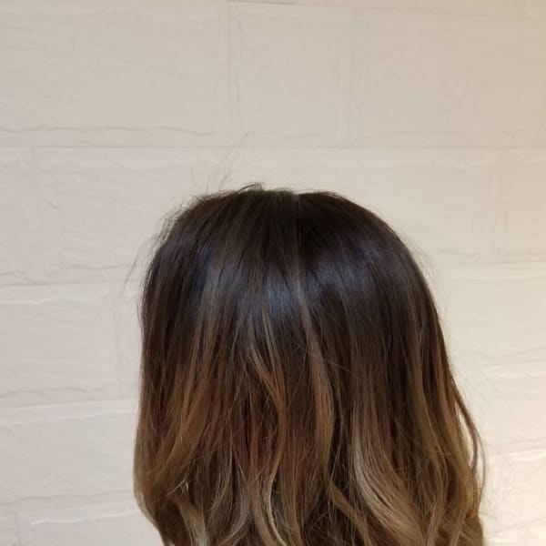 メリハリグラデーション《久保木真緒》|each f. hair&spa