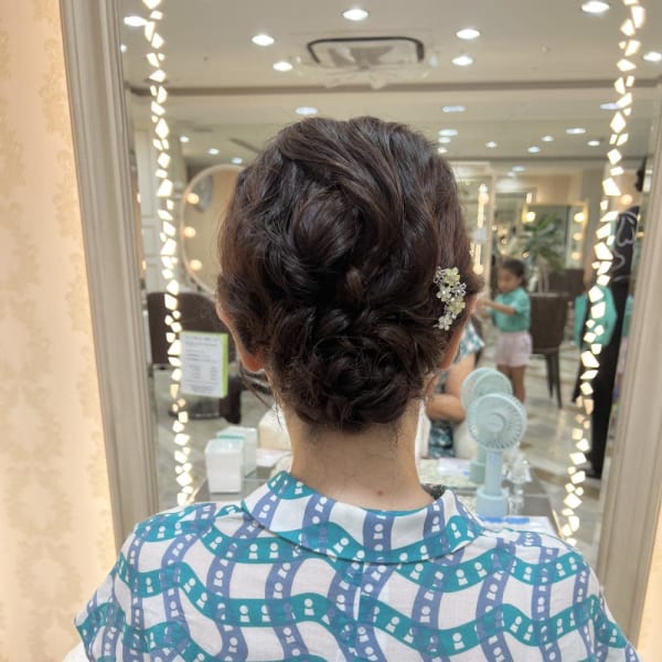 【crop es辻堂　藤田】ふわふわシニヨン