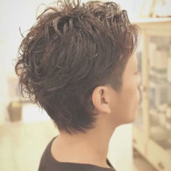 ツーブロック　セミウエット　ワイルドツーブロック　ビジカジ|LAID BACK