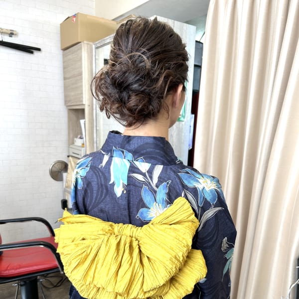 浴衣着付けヘアセット 只今キャンペーン中 ¥6,600