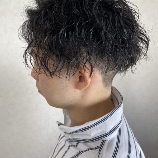 ツイストスパイラルパーマセンターパート|ビーケアーズトヨカワ be-cares toyokawa