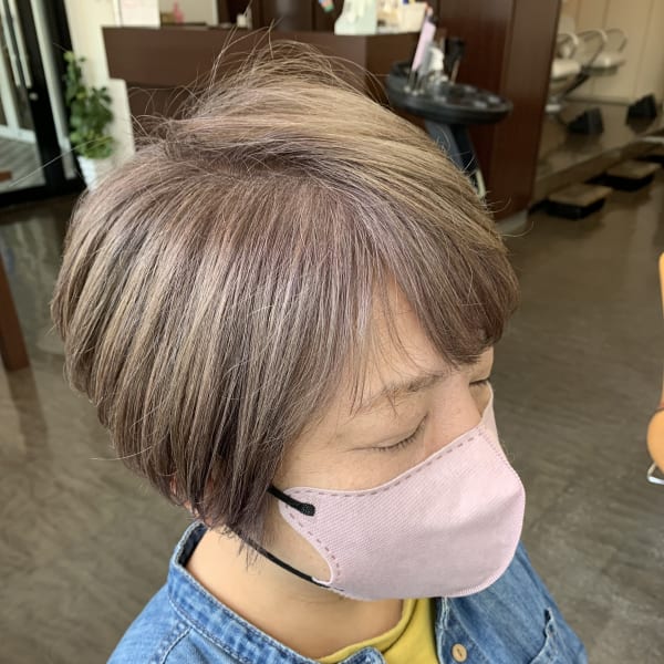 BARNEYS EAST×ショート