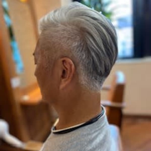 大人のツーブロック