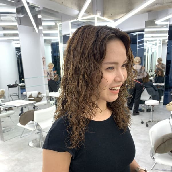 《Ryoka》ツイストスパイラルパーマ