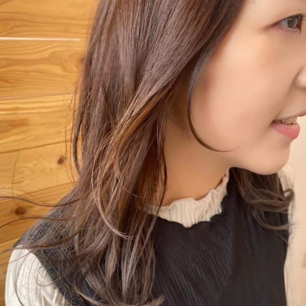 顔周りシャギー