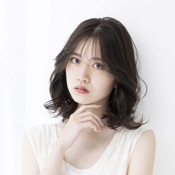 【Totia堀江】くびれミディアムボブ×アッシュオリーブ|Totia 堀江