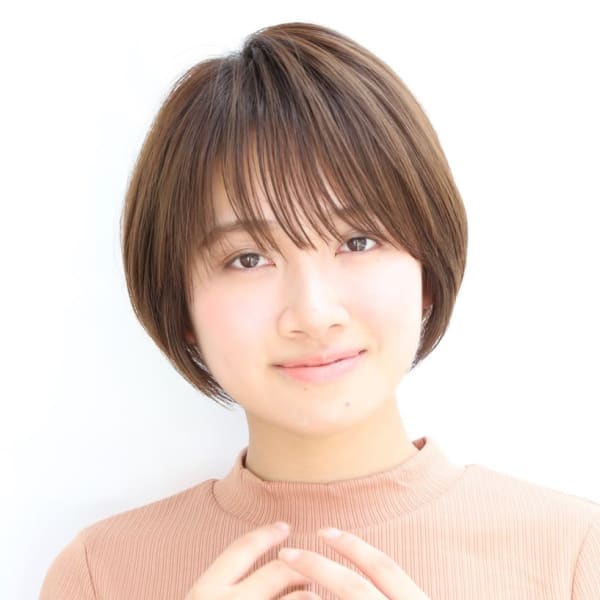 丸みのあるふんわりショートボブ