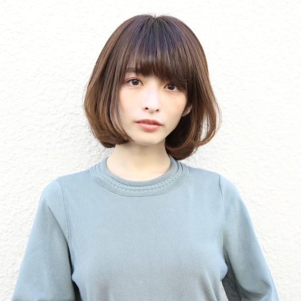 大人向けボブスタイル