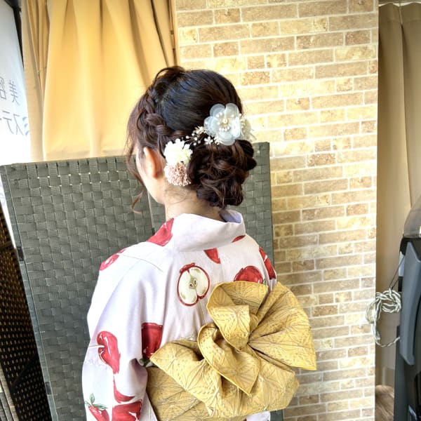 浴衣着付けヘアセット　只今キャンペーン中 ￥6,600