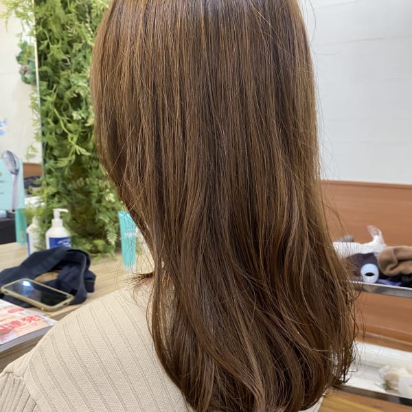 上品な中にも可愛らしさのあるまろやかベージュ|HELLO'S SOIN 琴似店