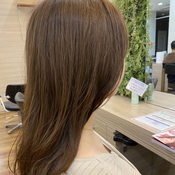 上品な中にも可愛らしさのあるまろやかベージュ|HELLO'S SOIN 琴似店