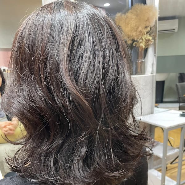 斜めバング/グレージュカラー/デザインカラー/学芸大学