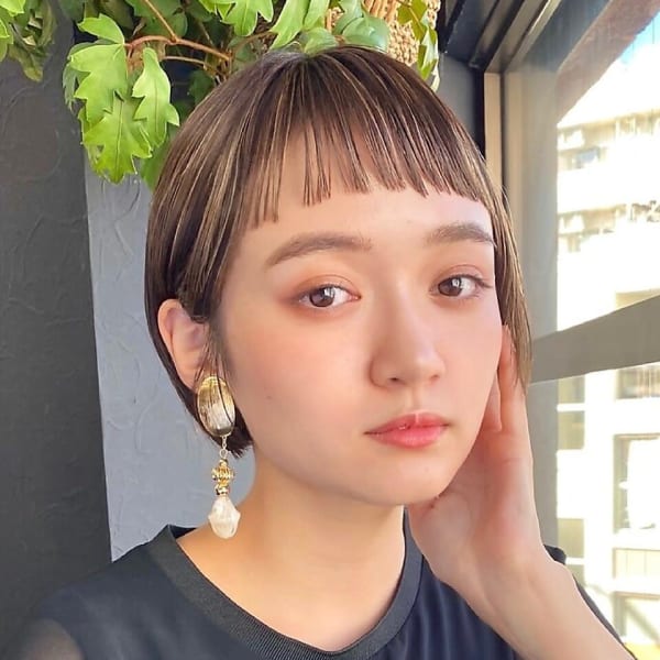 ぱっつん前髪/オン眉ボブ/ミニボブ|Lila by AFLOAT