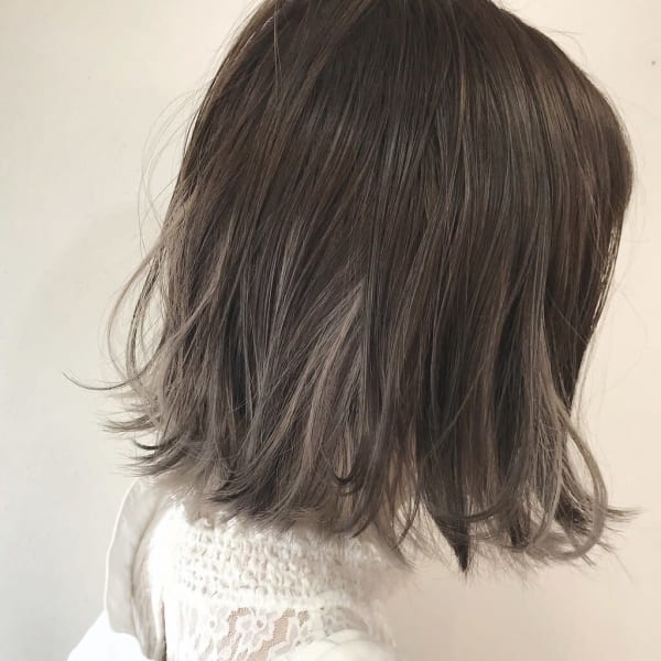 切りっぱなしボブXインナーカラー/ヘルシースタイル|Lila by AFLOAT