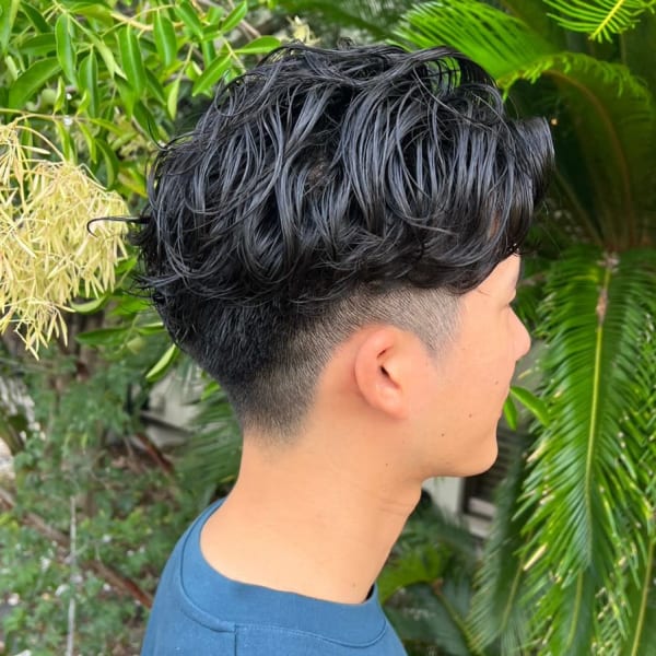 メンズパーマ　メンズカット　ツーブロック