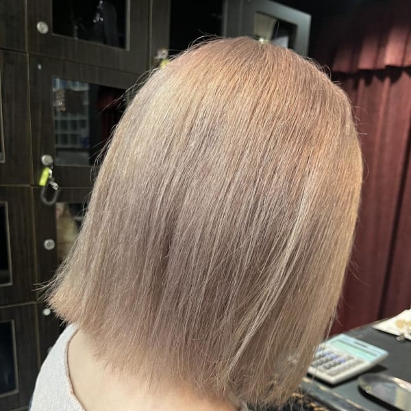 ホワイトベージュ/ピンクベージュ【錦糸町北口】