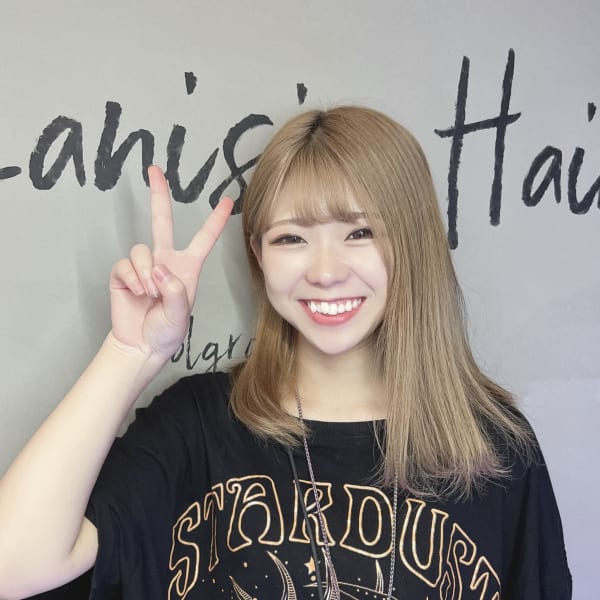 Lanisis Hair【ラニシス ヘアー】のスタッフ紹介。Kurumi