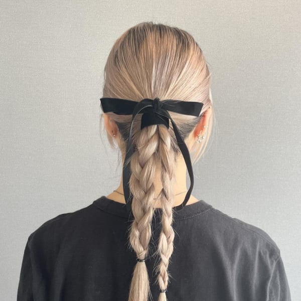 《kitin吉祥寺》ブロンド ポニーヘアセット