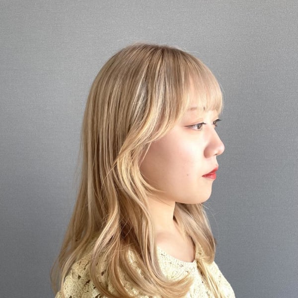 《kitin吉祥寺》ハイトーンブロンド 顔周りレイヤー