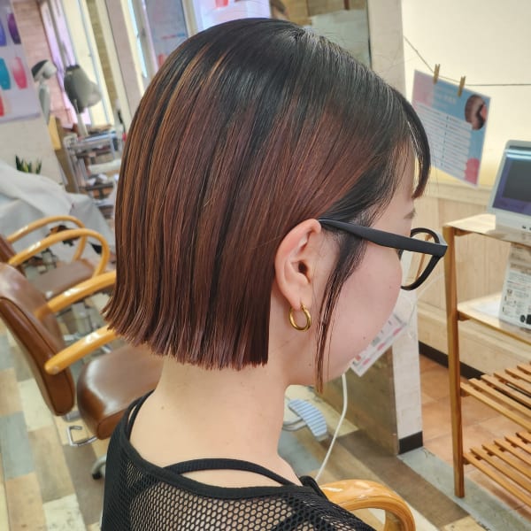切りっぱなしボブ×ストレートパーマ