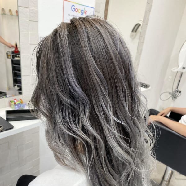 ホワイトグレージュ！