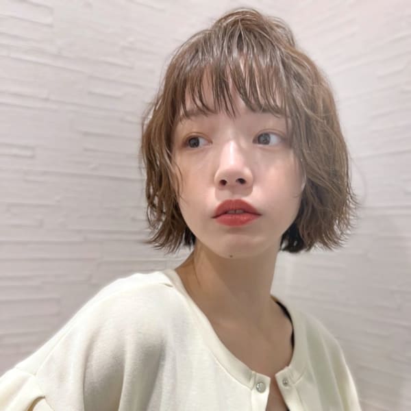 動きのあるパーマ×ボブでおしゃれヘアに♪|La Bless なんばスカイオ《髪質改善/ヘッドスパ/美髪》南海難波駅直結