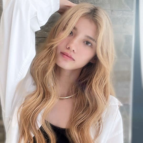 波巻きウエーブで外国人風にセット