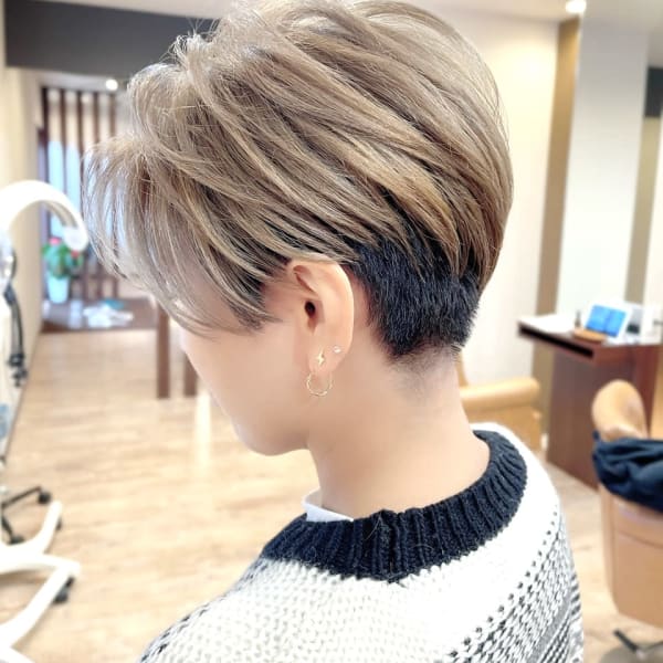 2セクション透明感+韓国ショート