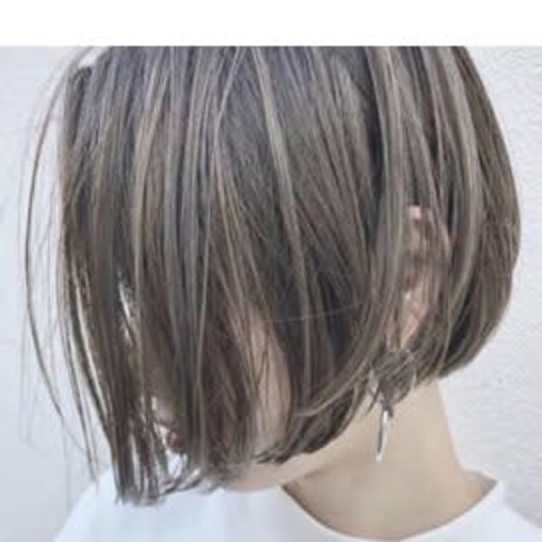 アッシュカラーボブ