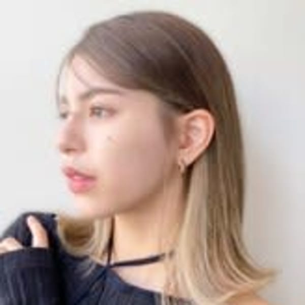 今季流行りの切りっぱなしボブ×インナーカラー、|LaBless梅田茶屋町《髪質改善/ヘッドスパ/メンズ歓迎》