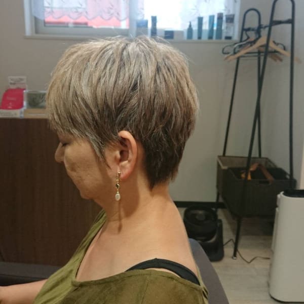 ヘアーサロンbond×ショート