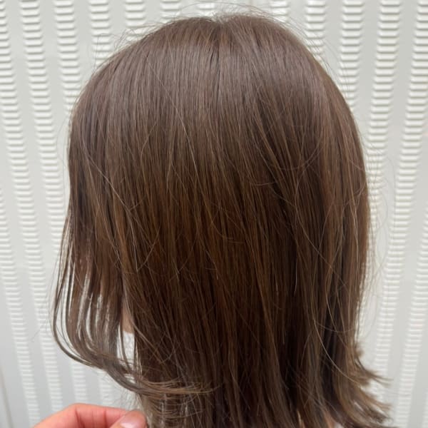 透明感カラー　アッシュブラウン　顔周りレイヤーミディ|porto produced by teatro hair salon