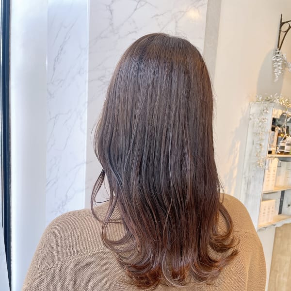 ROMA銀座★ 30代40代大人も似合う透明感グレージュ美髪