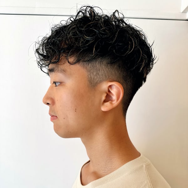 【表参道sheta】スペインカールハイライトフェード