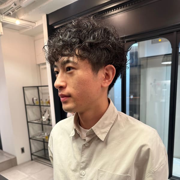 【表参道sheta】スパイラルパーマ短髪フェード|sheta 【青山/表参道】