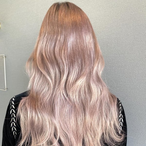 《kitin吉祥寺》プラチナ　ラベンダー　ロング