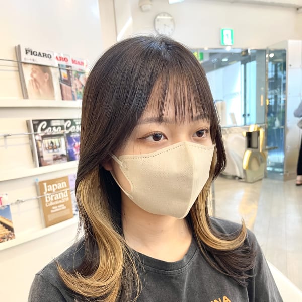 外ハネミディー