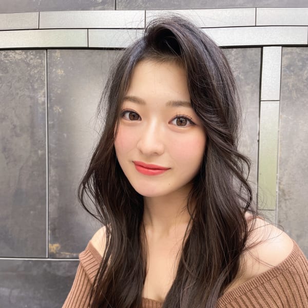 ★シルキーベージュアップバング|【シェアサロン】LiVi hair