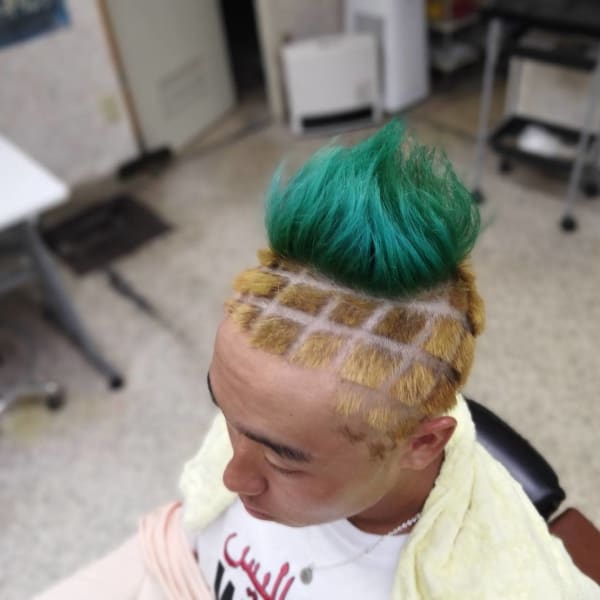 パイナップルヘア　パイナポー　バリアート