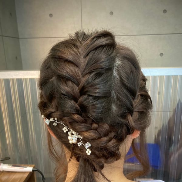 結婚式お呼ばれ、ヘアアレンジ