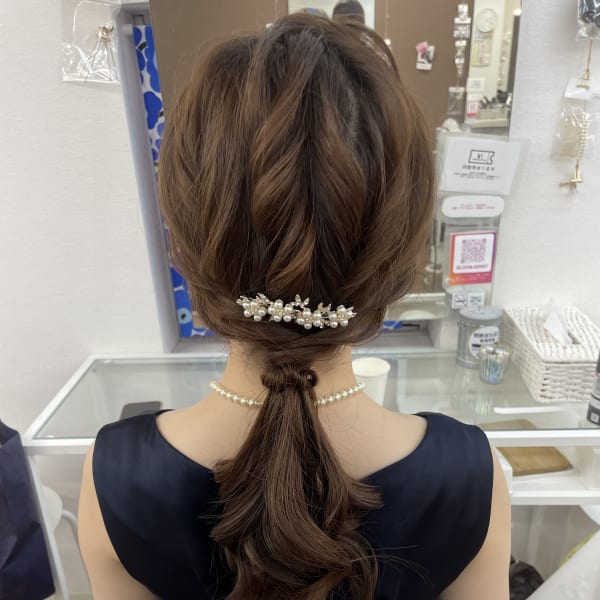 ローポニーテール