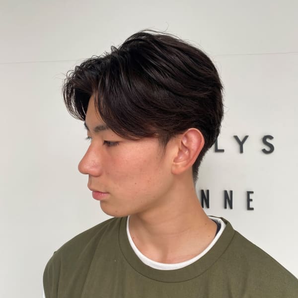 毛流れニュアンスパーマ